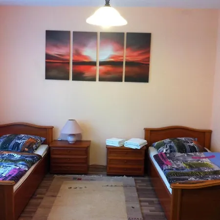 Appartement In Am Bahnhof *