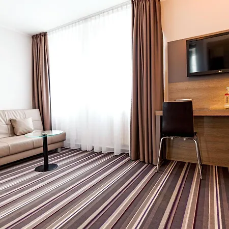 Leonardo Hotel