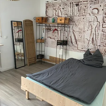 Naturnah Und Schnell Zentral Strassenbahn Naehe Apartment