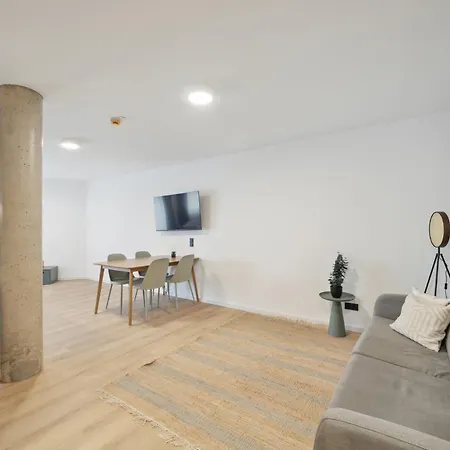 Limehome Celtisplatz דירה *