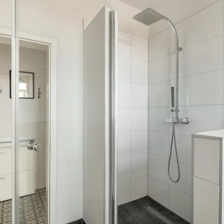 Apartment Grosse 4-zimmer Mit Burgblick, Kinder Wilkommen