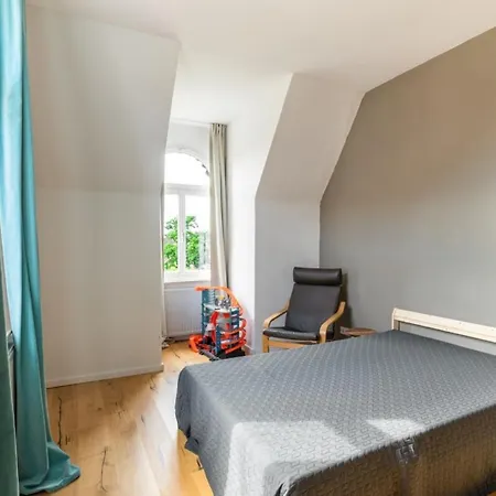 Apartment Grosse 4-zimmer Mit Burgblick, Kinder Wilkommen