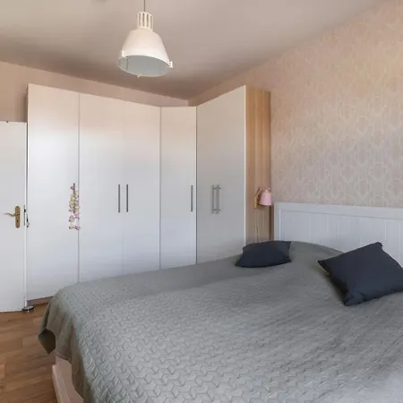 Apartment Grosse 4-zimmer Mit Burgblick, Kinder Wilkommen Nürnberg