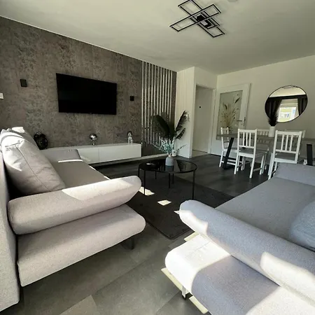 Medina Apartment *