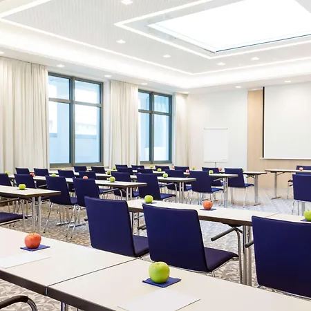 Novotel Nuernberg Centre 4*