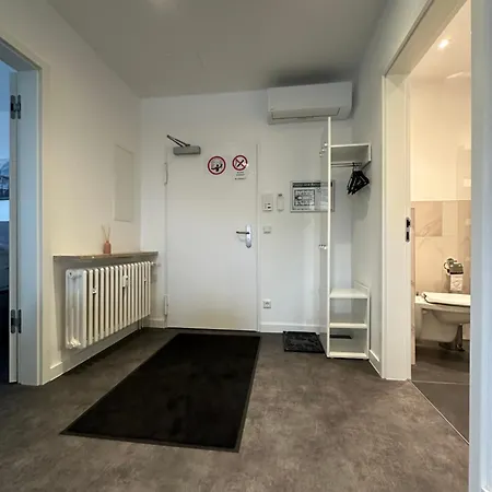 8-living Apartment Nuremberg