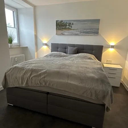 8-living Apartment
