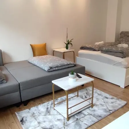 Privatzimmer-2 In Ruhiger Lage 9min Von Hbh Apartment Nuremberg