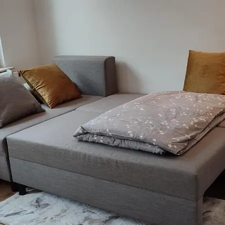 Apartment Privatzimmer-2 In Ruhiger Lage 9min Von Hbh Nuremberg