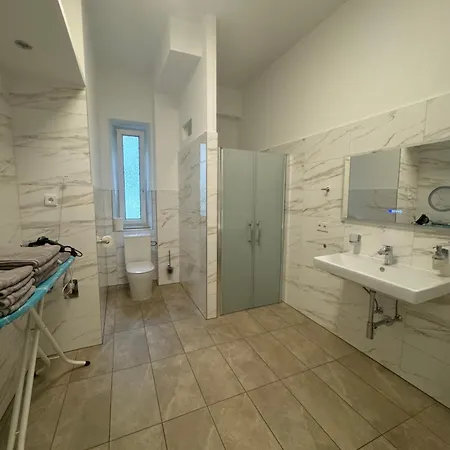 City Am Hauptbahnhof Apartment