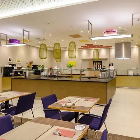 Hotel Novotel Nuernberg Centre Núremberg