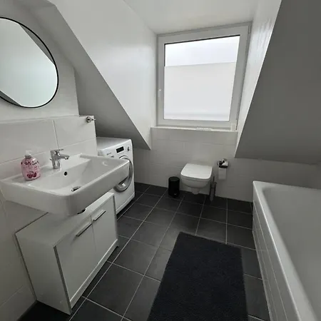 Neue Naehe Messe Apartment *