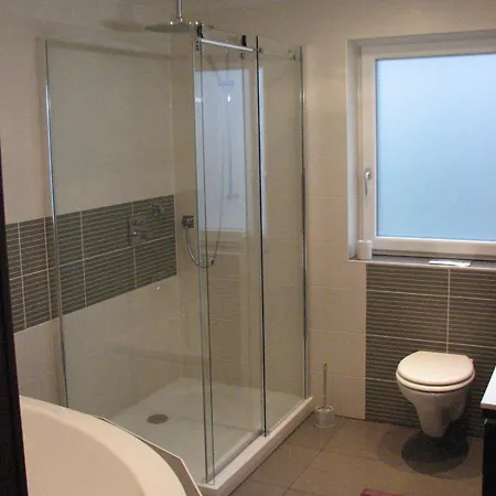 Apartment Ferien- Und Messe-wohnung Kaefferlein *