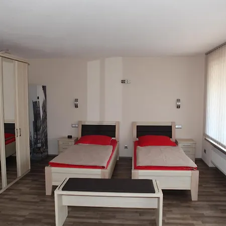 Ferien- Und Messe-wohnung Kaefferlein Apartment *