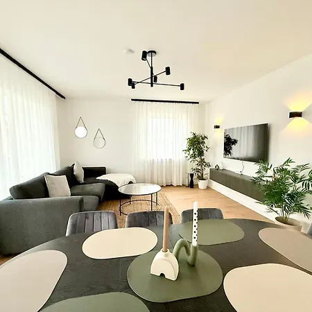Moderne Terrassenwohnung In * Nuremberg