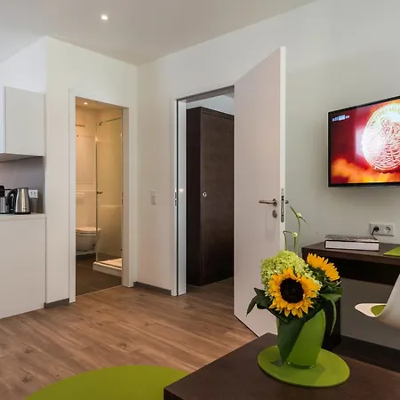 N Serviced Apartment *