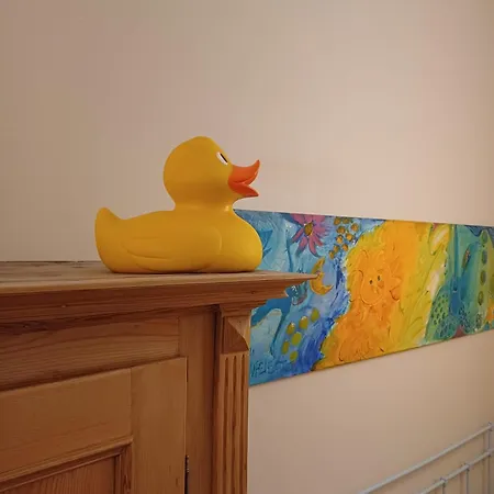 Tillyhome Apartment