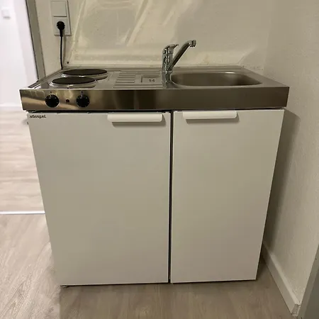 Primestay Parking Wifi Kitchen Hostal
