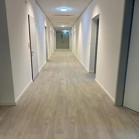 Primestay Studios Parking Wifi Kitchen *