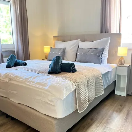 Horizont 85, 2-schlafzimmer, Parkplatz Apartment Nuremberg