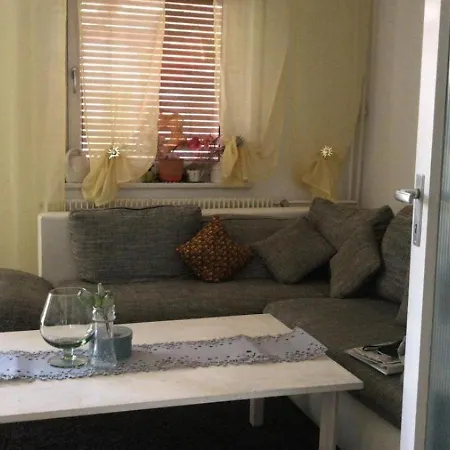 Reiheneckhaus Mit Terasse Holiday home Nuremberg
