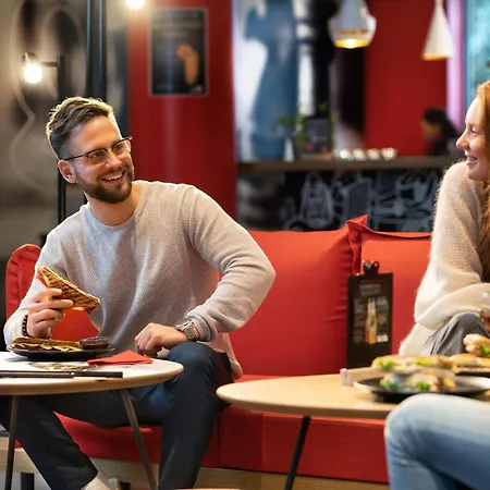 Ibis Hauptbahnhof 2*