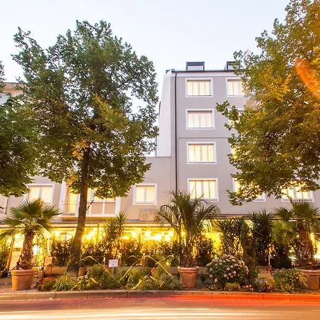 Bardolino Fine.food.hotel Готель Нюрнберг