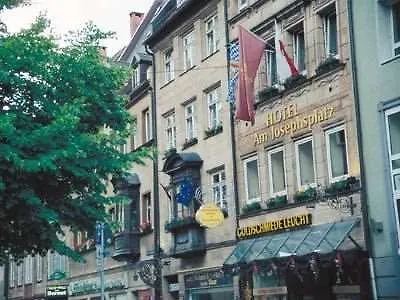 Am Josephsplatz 3* Norimberga
