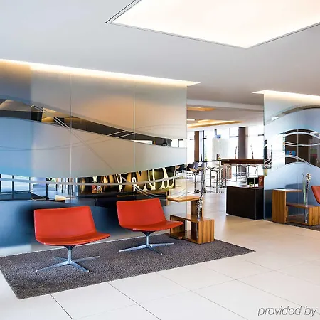 Novotel Am Messezentrum Hotel 4*