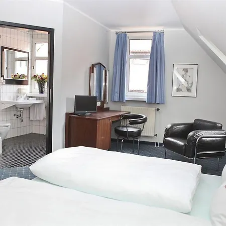 Hotel Hauser Boutique 3*