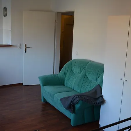 Apartment Leon