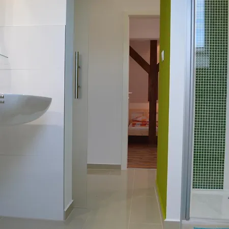 Untere Baustrasse Apartment *