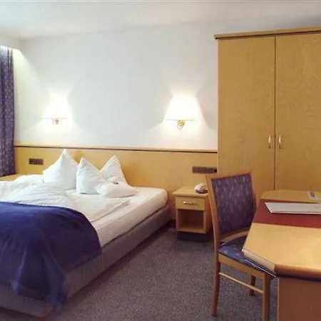 Hotel Ringhotel Loew's Merkur Norimberga