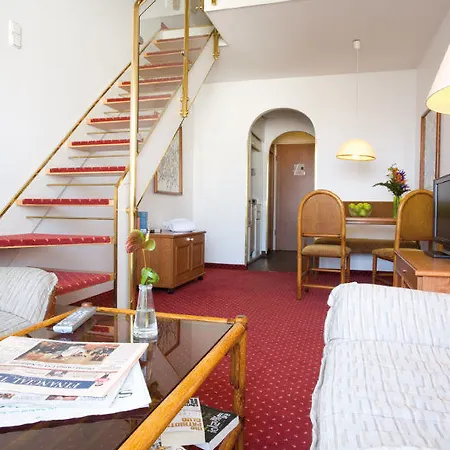 Apart-hotel Living 3*