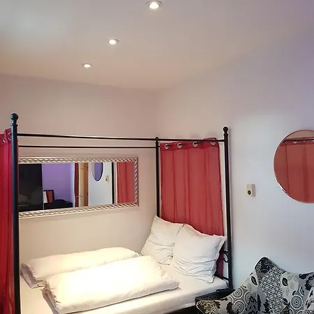 2 In City Apartment *