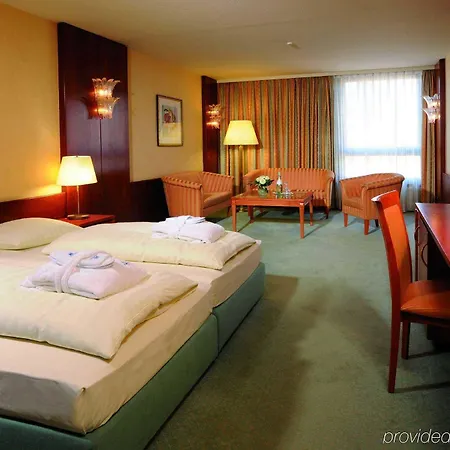 Maritim 4*
