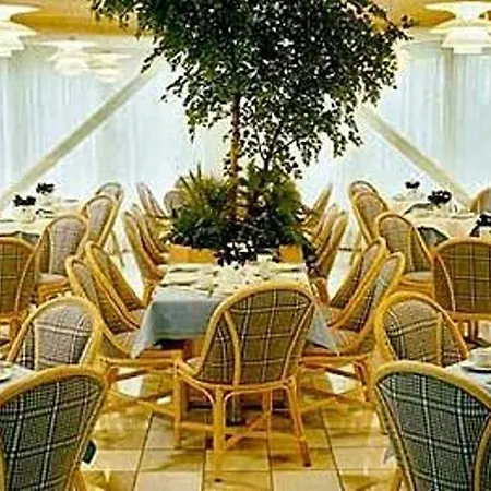 Apart-hotel Living 3*