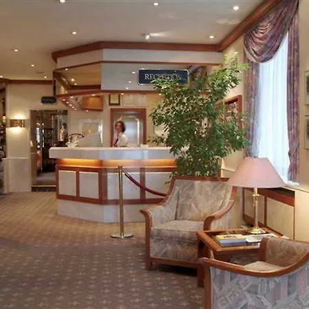 Hotel Ringhotel Loew's Merkur Norimberga