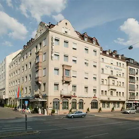 Ringhotel Loew's Merkur Hotel 4*