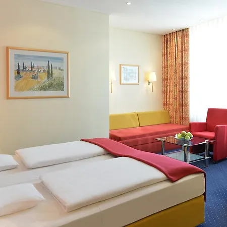 Ringhotel Loew's Merkur Hotel 4*