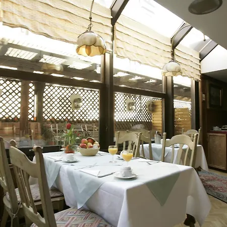 Steichele Hotel&weinrestaurant Hotel 3*