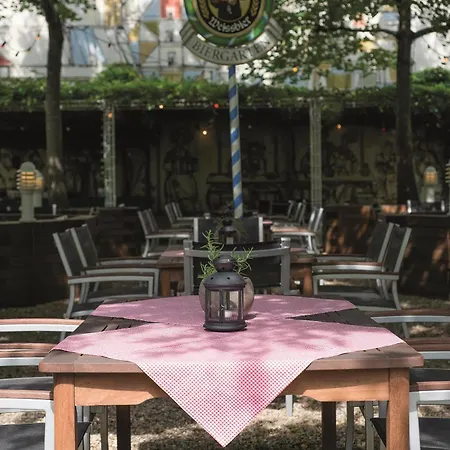 Living 3* Nuremberga