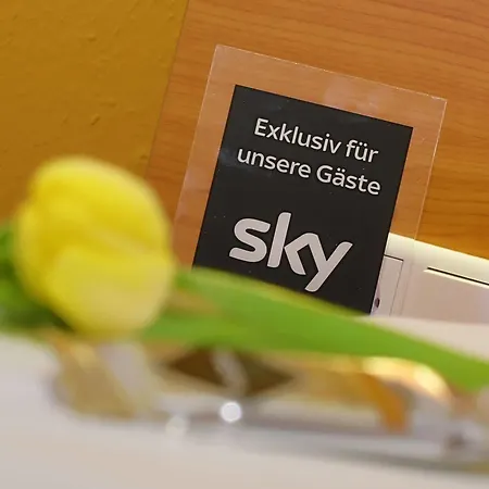 Hotell Tiptop Burgschmiet Garni 3*