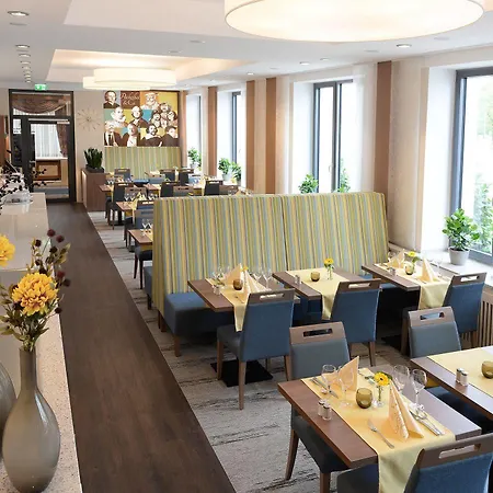 Hotel Ringhotel Loew's Merkur Norimberga