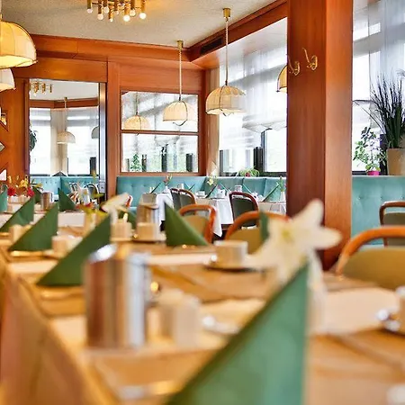 Arotel Best Living 3* Norimberk