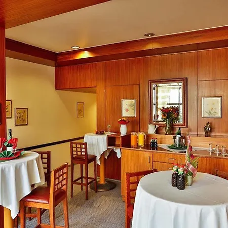 Hotel Arotel Best Living
