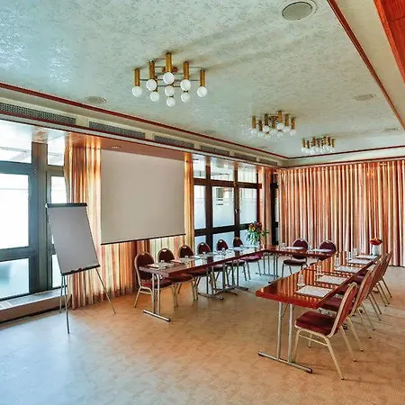 Arotel Best Living Hotel 3*