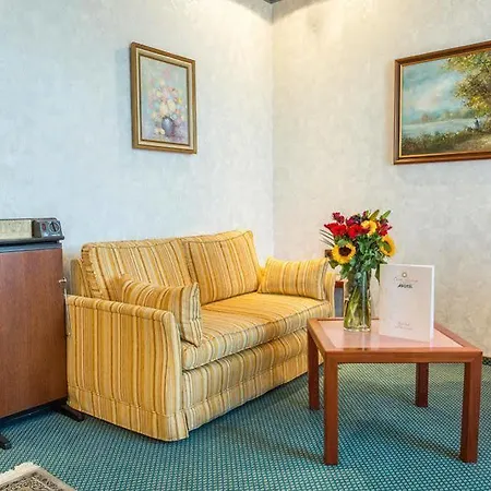 Hotel Arotel Best Living