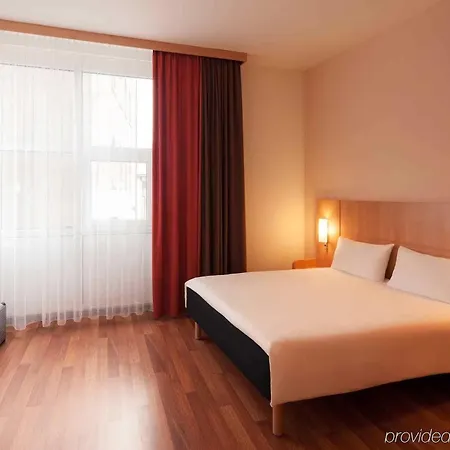 Ibis Altstadt 2* Nürnberg