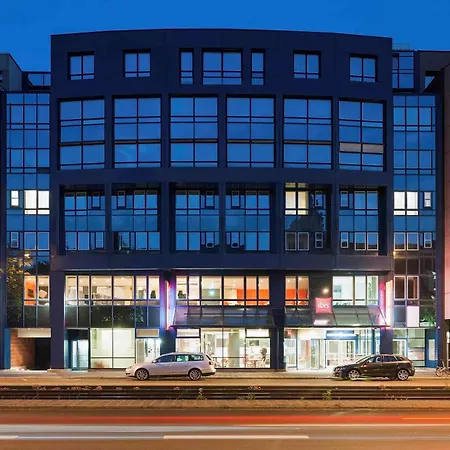 Ibis Hauptbahnhof 2* Núremberg